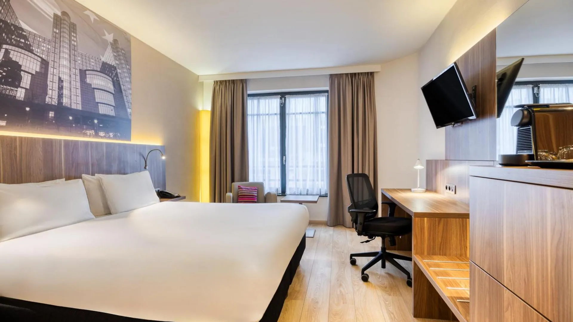 Hotel Holiday Inn Brussels Schuman By Ihg