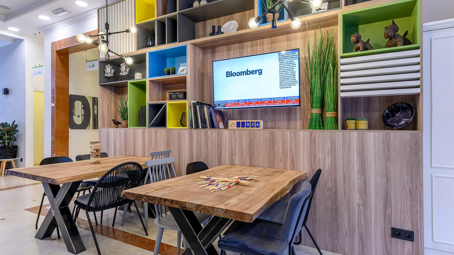 Holiday Inn Brussels Schuman By Ihg contacts