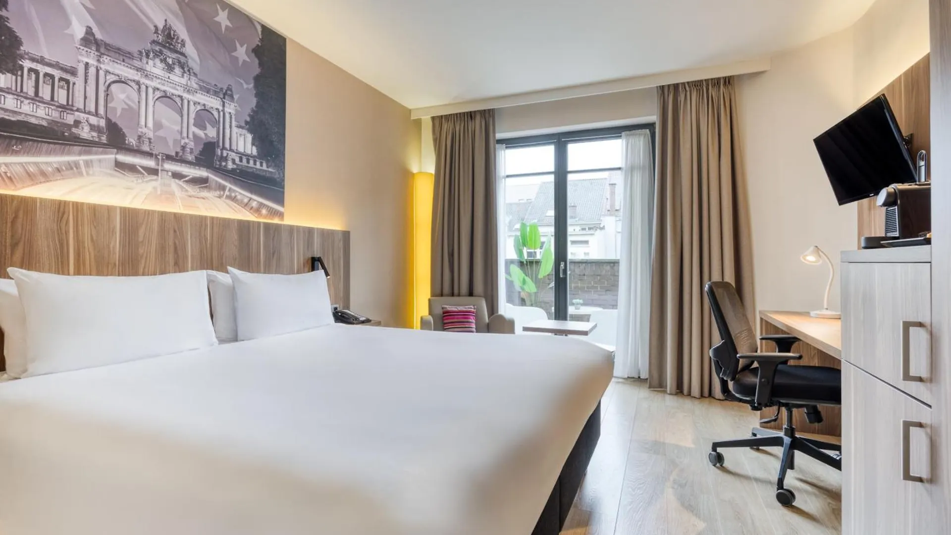 Holiday Inn Brussels Schuman By Ihg Hotel