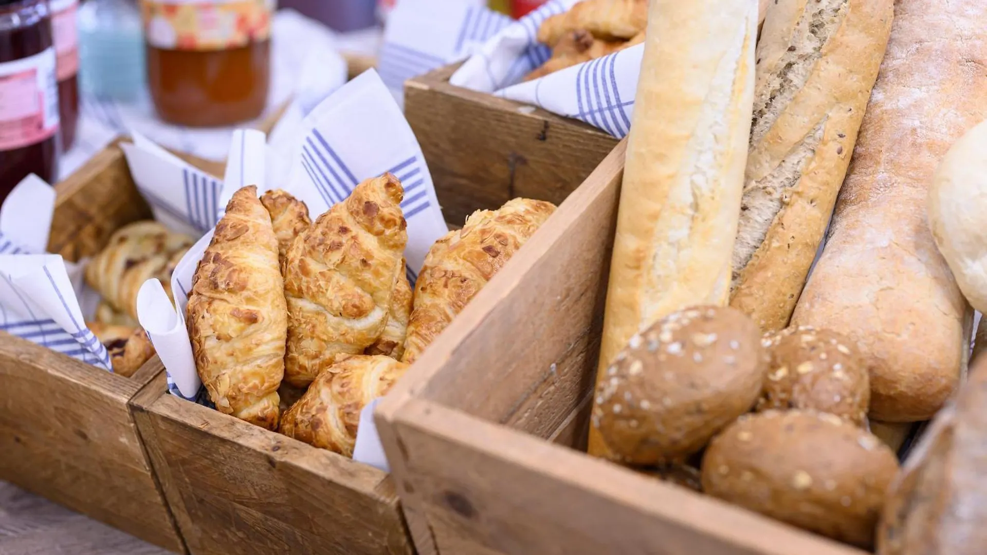Holiday Inn Brussels Schuman By Ihg Belgique